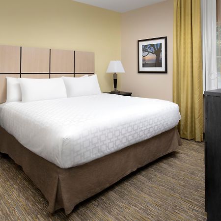 Candlewood Suites Charleston-Northwoods By Ihg North Charleston Exterior photo