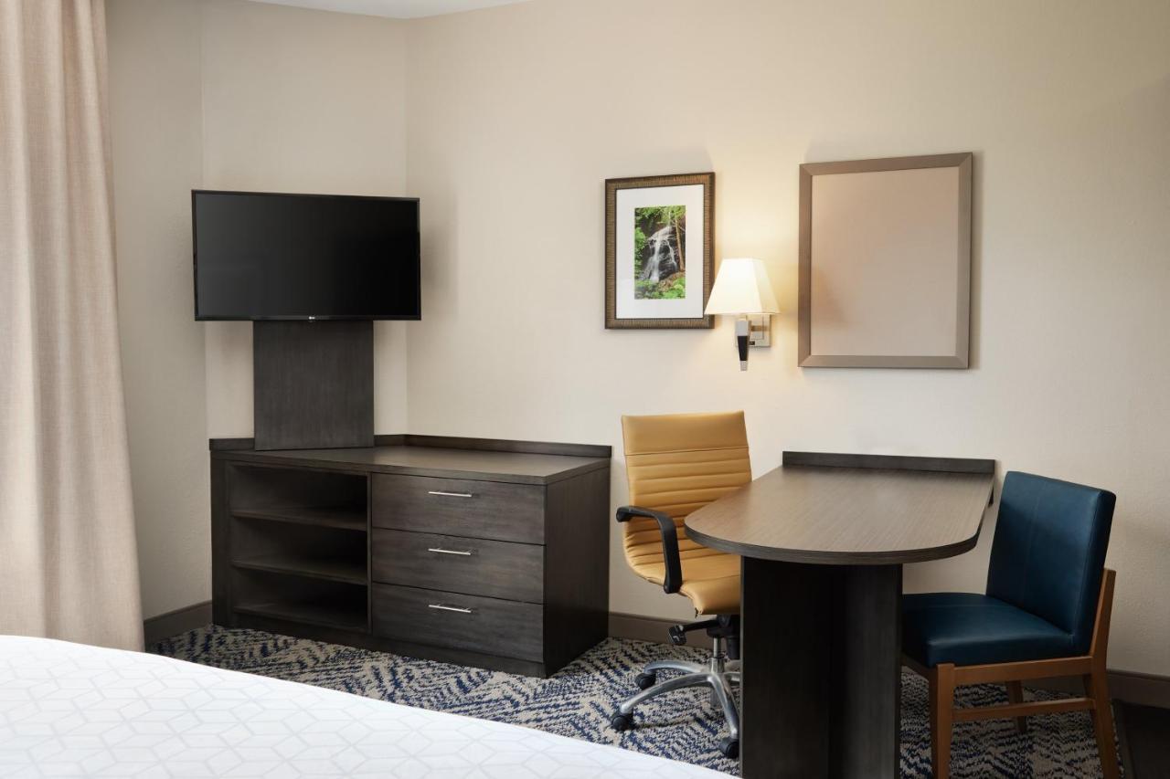 Candlewood Suites Charleston-Northwoods By Ihg North Charleston Exterior photo