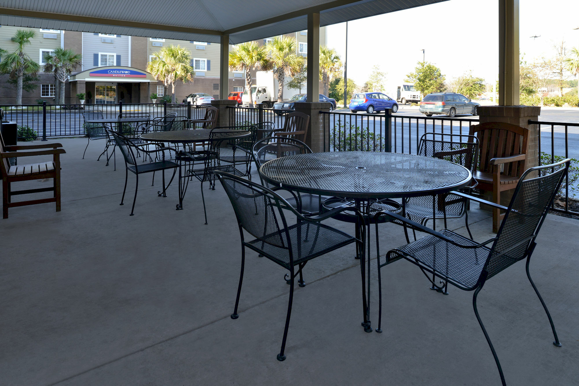 Candlewood Suites Charleston-Northwoods By Ihg North Charleston Exterior photo